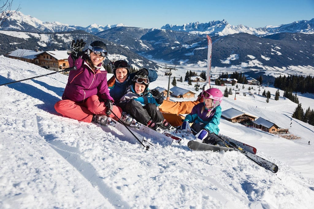 Skifahren im Familienurlaub in Flachau, Salzburg Skifahren im Familienurlaub in Flachau, Salzburg